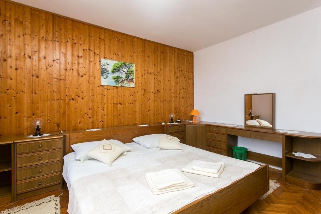 Apartments Maria Donje Celo Exteriér fotografie